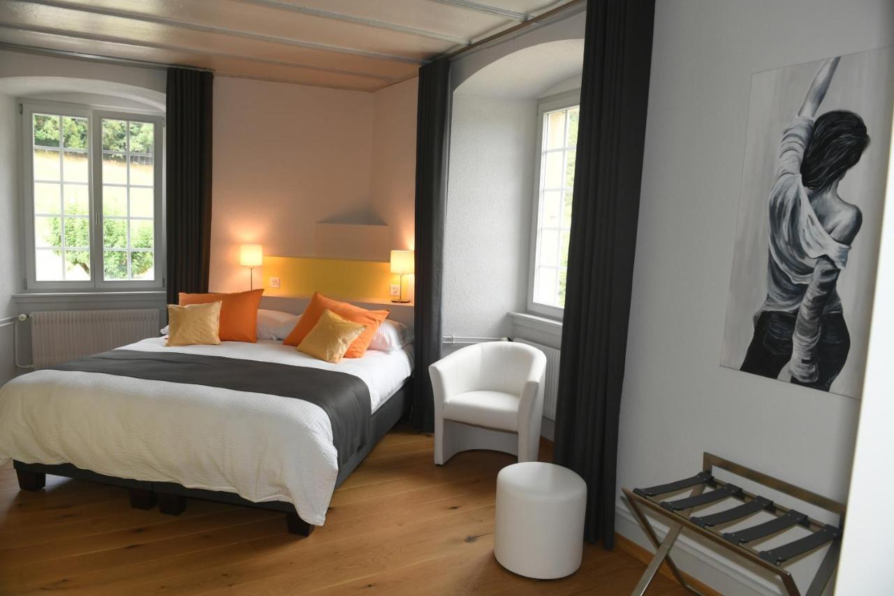 Auberge De Bellelay Restaurant Chez Aron Balde Zewnętrze zdjęcie