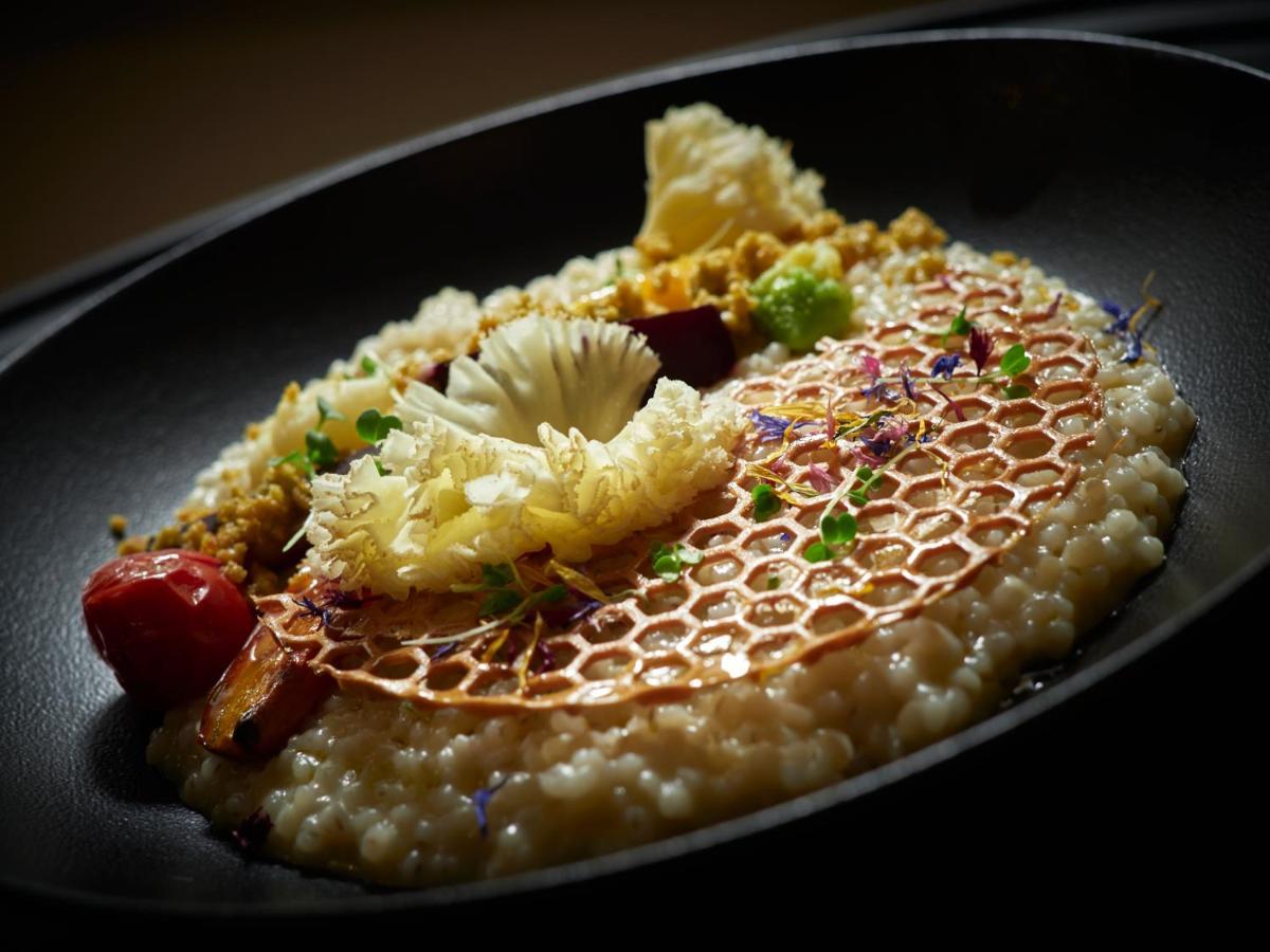 Auberge De Bellelay Restaurant Chez Aron Balde Zewnętrze zdjęcie