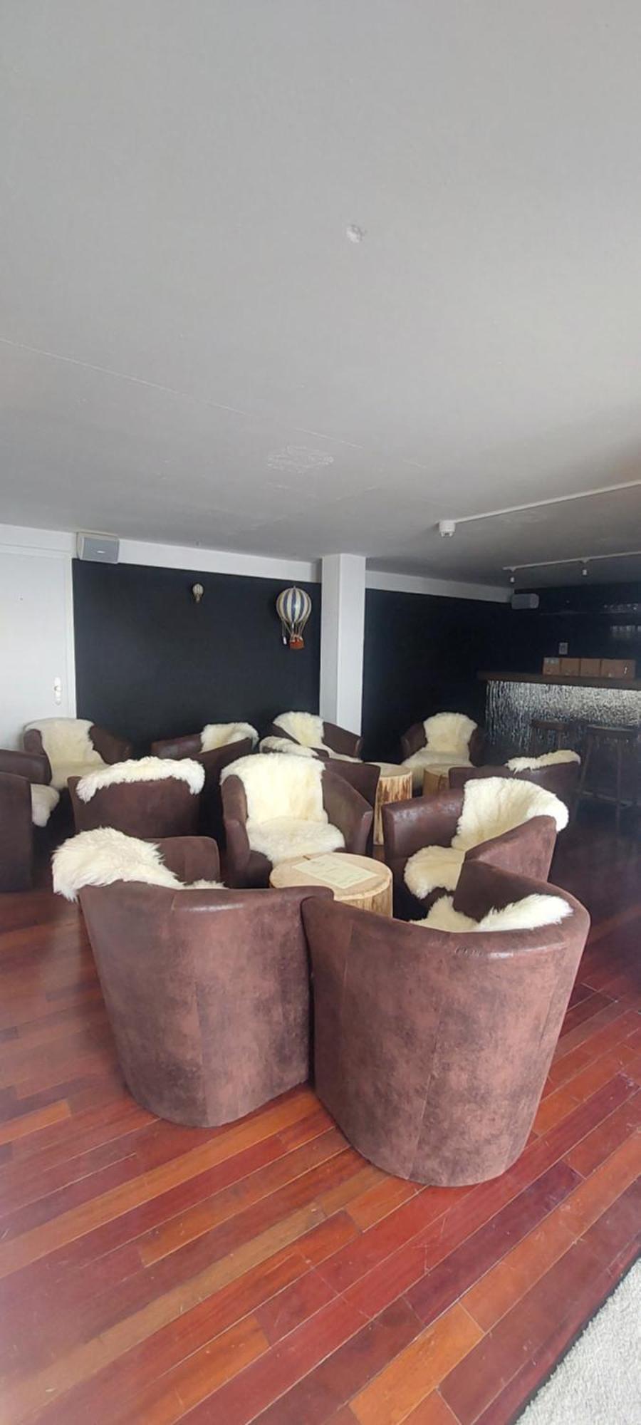 Auberge De Bellelay Restaurant Chez Aron Balde Zewnętrze zdjęcie